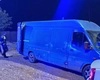 Doi frați din Iași au fost prinși de polițiști, în timp ce furau piatra de pe șantierul de asfaltare a bulevardului Poitiers