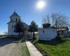 Nemulțumirile enoriașilor din parohia Strunga au ajuns până la IPS Teofan și Patriarhia Română: „Suntem total revoltați și dezamăgiți de comportamentul și de taxele exorbitante percepute de către preotul Mihai Petrovici