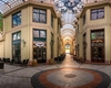 Palatul Vulturul Negru, o bijuterie din Oradea. Iată care este povestea acestui obiectiv turistic