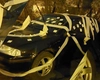 Surpriză de proporții în cartierul Alexandru cel Bun! Mai mulți șoferi și-au găsit mașinile acoperite cu hârtie igienică și autocolante