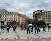 Flash mob pentru nonviolență în Piața Unirii din Iași, organizat de elevii Colegiului „Mihail Sturdza”