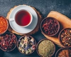 Ce ceaiuri sunt potrivite pentru glandele suprarenale? Iată cum poți avea echilibru hormonal cu remedii naturale