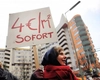 Germanii ies în stradă să ceară înghețarea prețurilor la locuințe: „Chirii explozive, salarii stagnante”