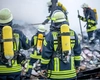Trup ars, suflet între lumi! Ovidiu, un tânăr de 36 de ani, luptă pentru viață după ce a fost aruncat în aer: „L-am scos pe targă, nu era conștient”