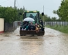 România, lovită de viituri devastatoare! Zeci de oameni din Botoșani au fost evacuați cu excavatorul în miezul potopului 