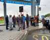 Transportatorii din Iaşi protestează împotriva noilor taxe de drum: „Ne vor băga în faliment”