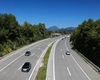 Moarte învăluită în mister pe o autostradă din Austria! Un român, lovit mortal după ce a încercat cu disperare să oprească mașinile în mers
