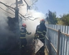 Incendiu în comună Tătăruși. Pompierii intervin