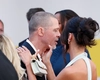 Brad Pitt, surprins evitând sărutul iubitei sale pe covorul roșu! Fanii sunt în șoc: „Ca o străină completă!”