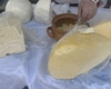Din acest loc se poate cumpăra cea mai bună și ieftină brânză. Nici nu îți imaginezi ce varietate de produse sunt expuse
