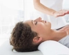 Ce este terapia Reiki? Iată ce spun studiile despre medicina alternativă!