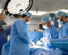 Ce a descoperit un chirurg din Galați în burta pacientului său! L-a operat și a scos 2 tăvițe pline cu…