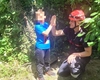 Momente de panică în Iași! Băiețel de 7 ani salvat de pompieri din vârful unui copac