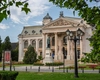 Spațiul verde din fața Teatrului Național din Iași va fi reamenajat! Primăria a semnat contractul de proiectare a zonei