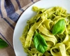 Rețetă simplă de paste cu sos pesto. Gustul autentic italian direct în farfurie