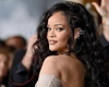 Rihanna uimește în lenjerie transparentă. Iată imagini incendiare din noua campanie Savage X Fenty