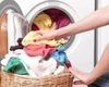Când e bine să speli rufele pe timpul verii: Așa vei reduce factura la curent!