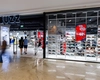 Noua destinație pentru pasionații de sneakers în Palas: Buzz Sneaker Station. Locația afișează reduceri de până la 40%