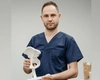 La 40 de ani, Ionuț Sandu s-a decis să-și schimbe cu totul parcursul profesional! S-a înscris la UMF Iași, iar acum este șef de promoție la Balneofiziokinetoterapie și Recuperare Medicală: „Facultatea a fost o renaștere profesională și personală”