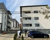 Stradă recent asfaltată, dar plină de capcane! Canalele lăsate sub nivelul asfaltului au stârnit un adevărat scandal într-un cartier rezidențial din Iași. „Ieșea toată urina prin asfalt” 