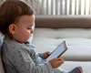 Copiii români petrec chiar și 10 ore pe zi online! A fost lansat un ghid cu activități offline, creat de adolescenți, pentru vacanța de vară