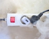Oamenii din această comună se tem să mai pună electrocasnicele în priză! Zilnic, se confruntă cu aceeași problemă: „Aspiratorul s-a ars, mașina de spălat nu mai funcționează”