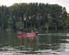 Un grav accident naval s-a petrecut la gura de vărsare a Dunării! O ambarcațiune care transporta între 8 și 10 turiști s-a răsturnat