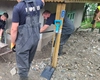 Misiune pentru oameni, nu doar pentru apă! Pompierii ieșeni, în linia întâi a salvării la Broșteni
