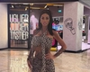 Katie Price a fost oprită de polițiști în aeroport! Vedeta a fost condusă într-o cameră separată din cauza aspectului fizic