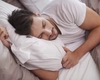 Transpirația excesivă noaptea la bărbați – Iată care sunt cauzele și soluțiile posibile