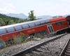 A fost haos total! Cel puțin 3 morți și 50 de răniți după ce un tren s-a rupt în două în plină cursă