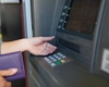 Acești români riscă să rămână fără bani în contul bancar! Totul se întâmplă sub ochii lor! Iată motivul!