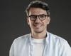 Cine este Alexandru Ion, de la Asia Express 2025: Actorul a fost, în trecut, logodit cu Flavia Mihășan