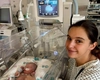 O femeie a ajuns la spital cu dureri de apendicită, dar a născut un băiețel în ambulanță