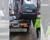 Încă două autoturisme ridicate pentru parcare ilegală