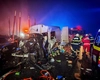 Tragedie pe DN 17! Impact devastator între microbuz şi autotren. Un mort şi mai mulţi răniţi