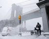 New York în stare de urgență: furtună de zăpadă fără precedent, utilaje și Garda Națională mobilizate
