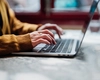 Cât de repede poți obține un credit de nevoi personale printr-un cont online? (P)