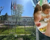 Mai mulți copii de la Grădinița nr. 13 s-au îmbolnăvit, iar părinții acuză firma de catering. „Fetița e în grupa mică și toată noaptea a fost cu vărsături, dureri abdominale”