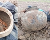 Descoperire rară în regiunea Moldovei! Vase din bronz, vechi de 3.000 de ani, găsite pe un teren agricol dintr-o comună din Iași