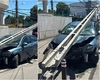 Mașină făcută zob în Craiova după ce o șoferiță de 19 ani a intrat într-un stâlp. Poliția a deschis dosar penal