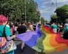 Bărbat de 37 de ani, reținut după ce a atacat participanții marșului LGBT! Mai multe arme i-au fost găsite în locuință!