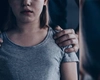 Condamnați după ce au convins două minore să se prostitueze! Tinerele au avut zeci de clienți