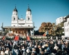 A început pelerinajul la moaștele Sfintei Cuvioase Parascheva! De astăzi, sute de mii de pelerini sunt așteptați la Catedrala Mitropolitană din Iași