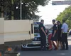 Scandal în Piața Unirii din Iași. Un bărbat din Vaslui a făcut dezastru prin localurile din centru. Polițiștii l-au încătușat imediat pe agresor