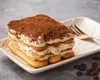 Tiramisu cu mascarpone și ouă: Rețeta clasică italiană pentru un desert deosebit