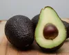 Alertă alimentară în România! Un lot de avocado a fost retras din magazine