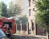Incendiu puternic în Sectorul 2 din București, peste șase case au ars. Pompierii nu au apă și acces la hidranți – FOTO