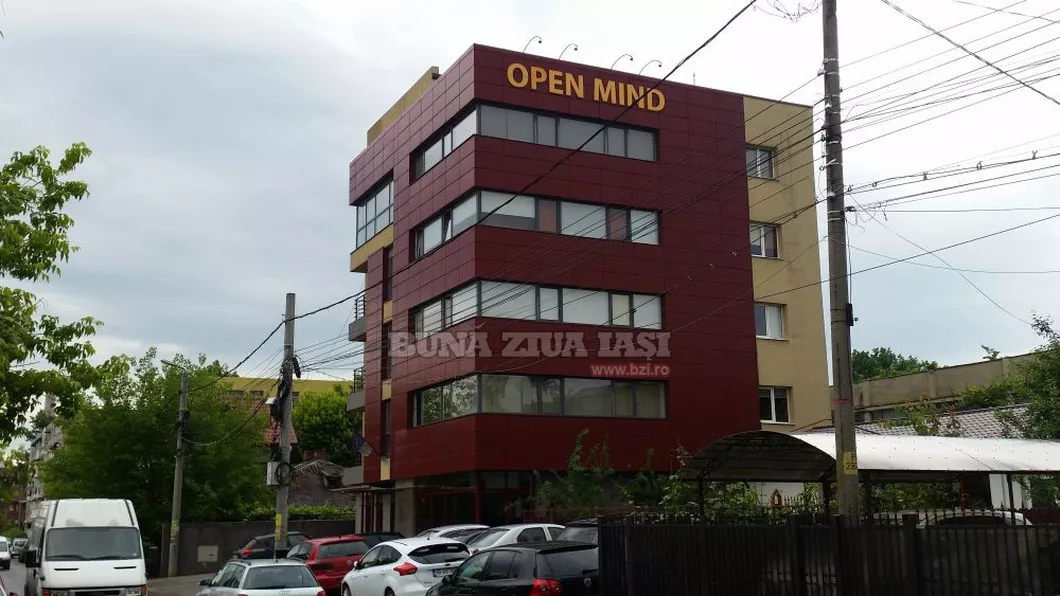 Dupa ancheta BZI Marius Bodea a mutat call-center-ul din cladirea lui Relu Fenechiu la Open Mind - FOTO