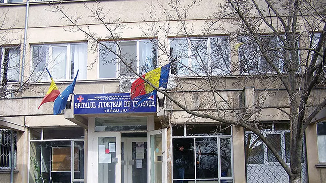 Trei medici infectați cu coronavirus au fugit din spitalul din Târgu Jiu. Au fost găsiți și acum au dosar penal